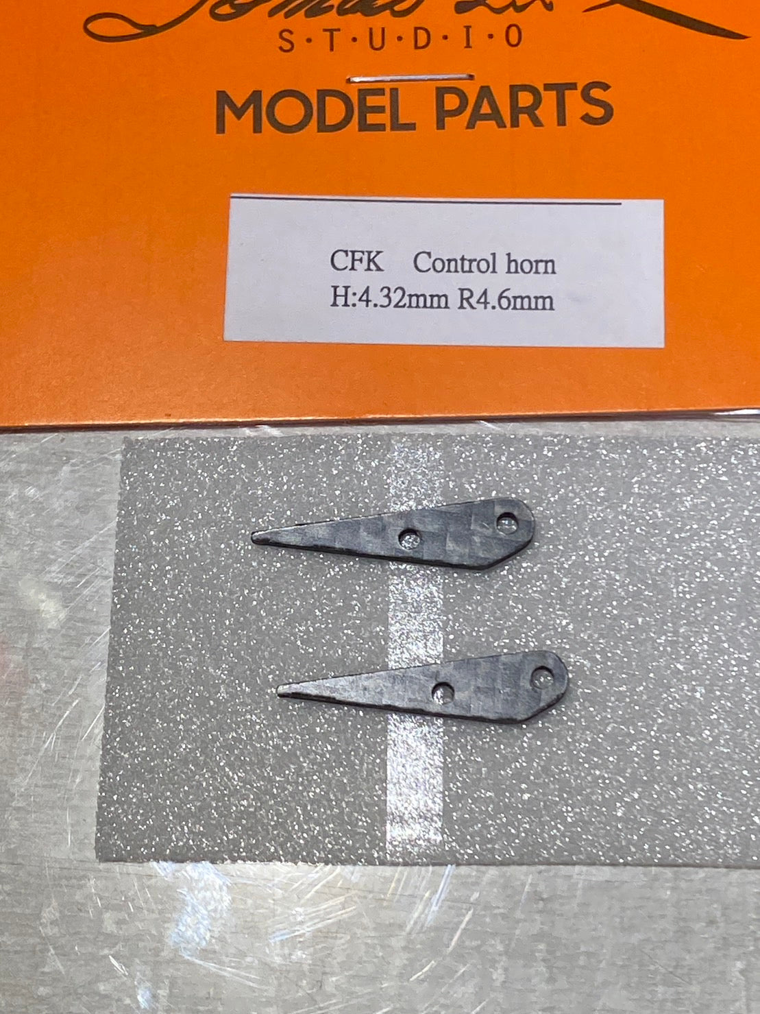 CFK Control Horn 4.32r4.6mm for F3F pit bull aileron(4pcs)  #TLS0029