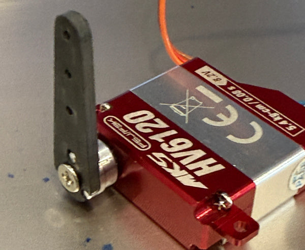 CFK SERVO HORN  FOR MKS HV6120 #TLS6120-20